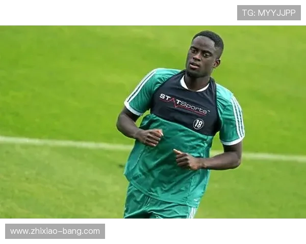 马卡报道:黄潜欲租借多夫比克 但罗马暂无外租计划 马卡报道:黄潜欲租借多夫比克 但罗马暂无外租计划