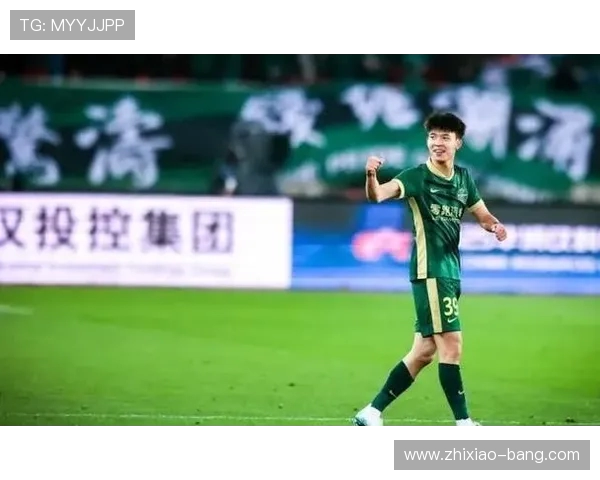 欧洲多支豪门球队追逐王钰栋其未来或将选择登陆英超或德甲赛场之